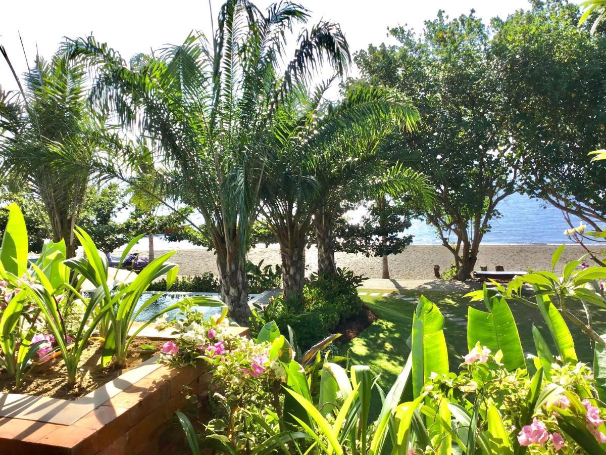 The Grand Villandra Resort Lovina Extérieur photo