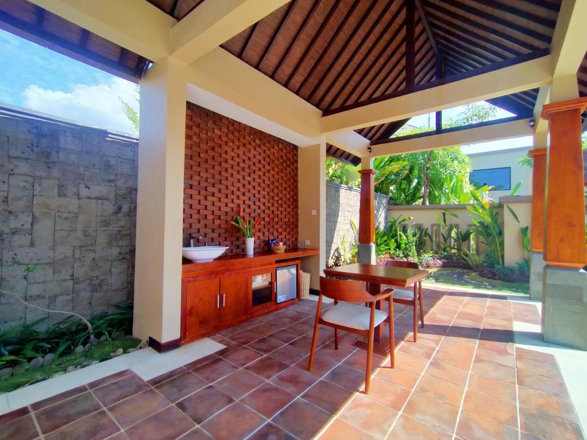 The Grand Villandra Resort Lovina Extérieur photo