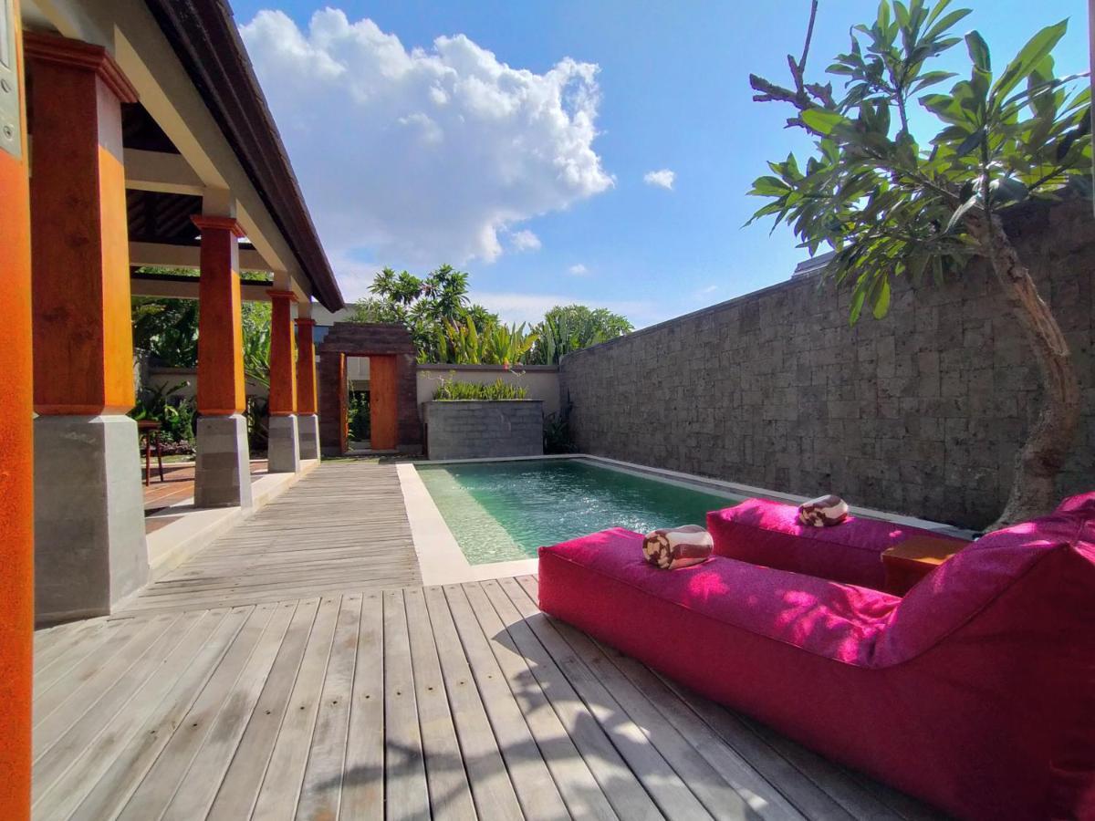 The Grand Villandra Resort Lovina Extérieur photo