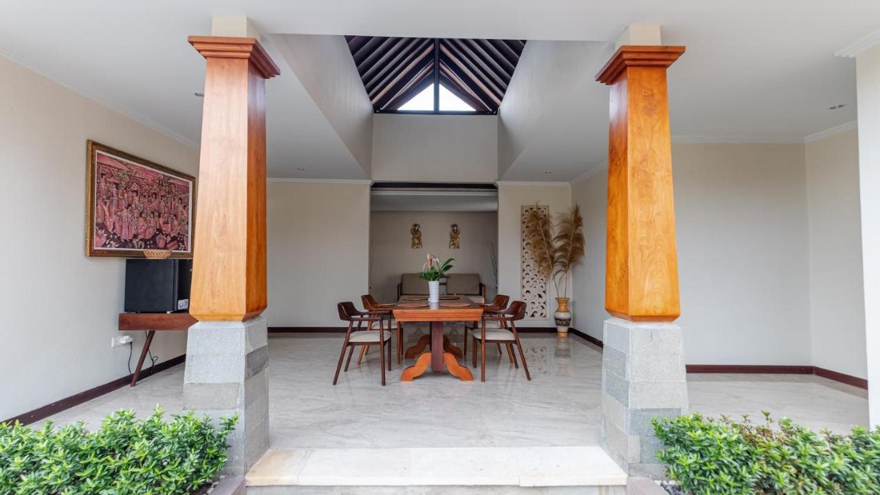 The Grand Villandra Resort Lovina Extérieur photo