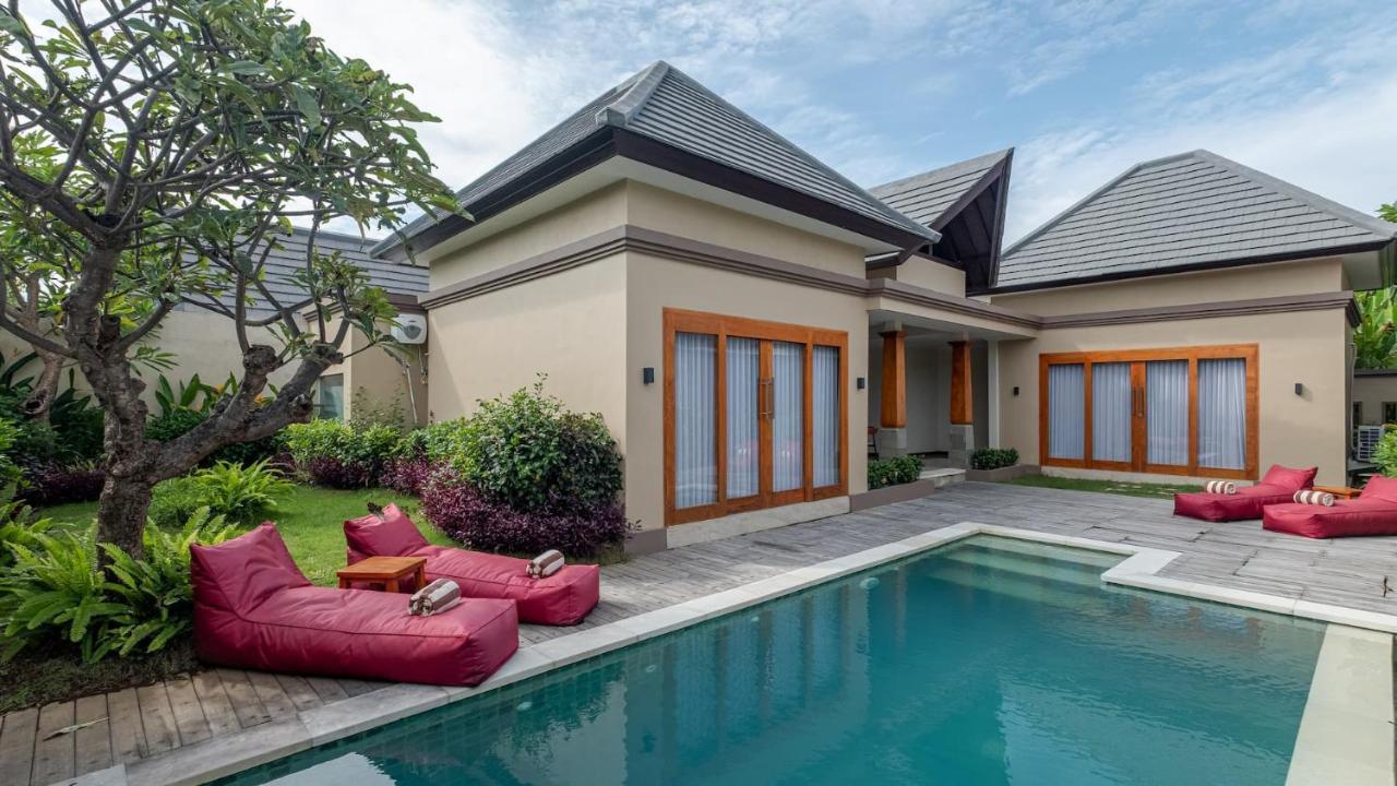 The Grand Villandra Resort Lovina Extérieur photo