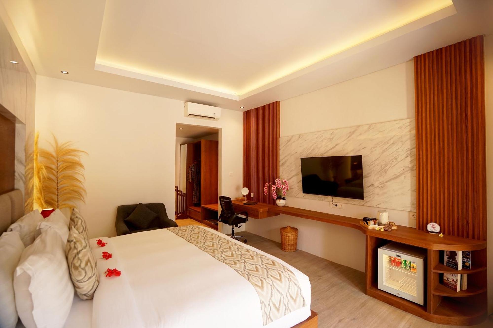 The Grand Villandra Resort Lovina Extérieur photo