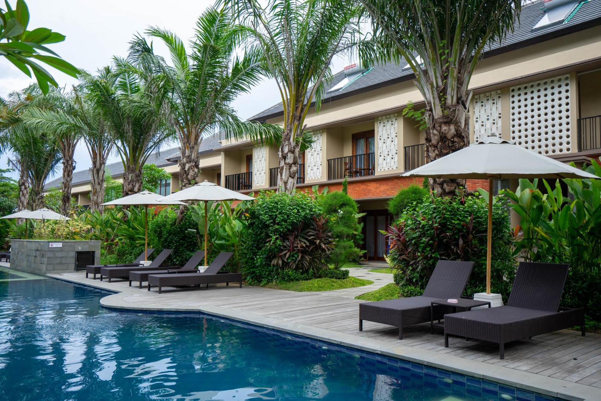 The Grand Villandra Resort Lovina Extérieur photo