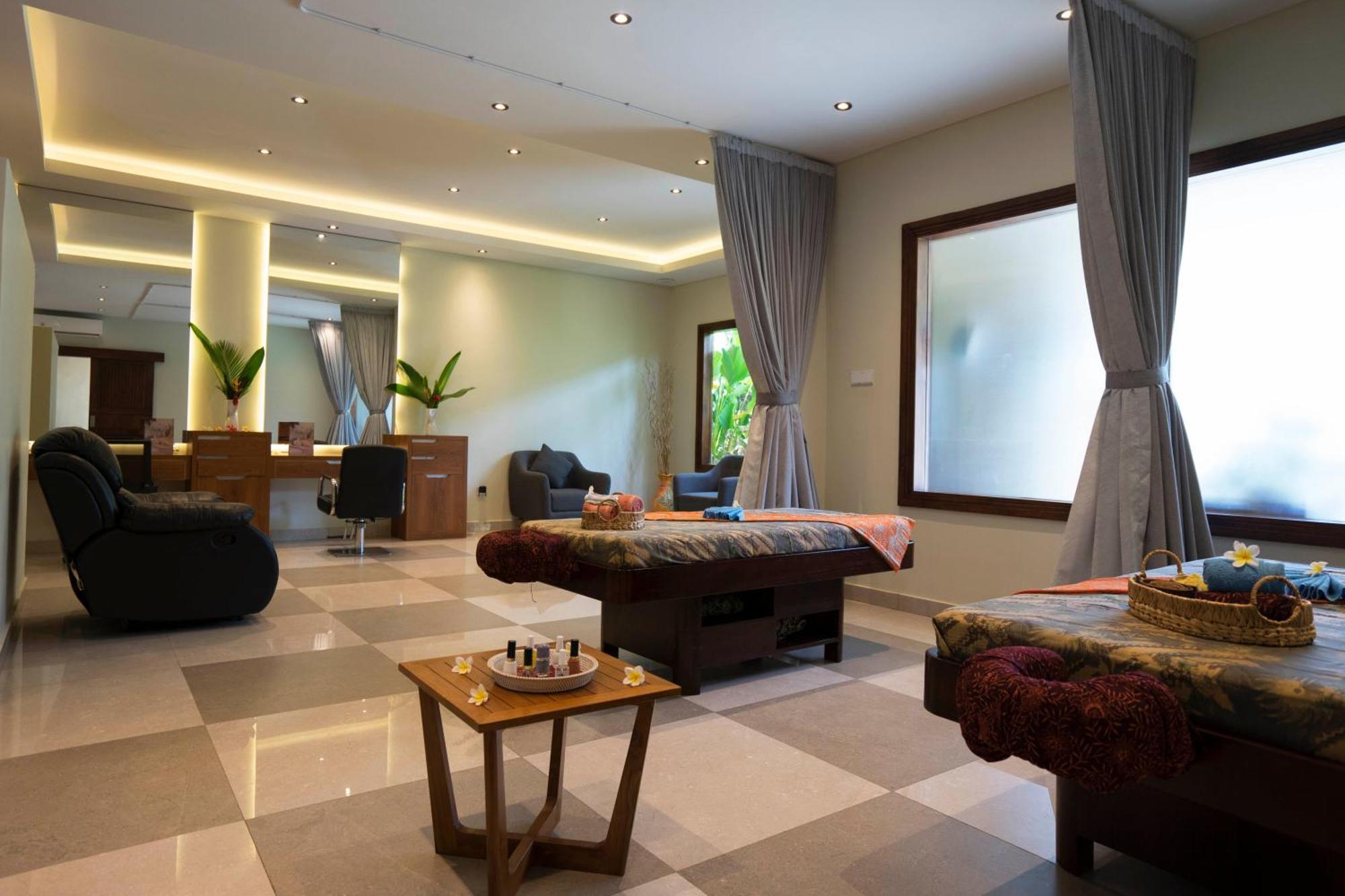 The Grand Villandra Resort Lovina Extérieur photo